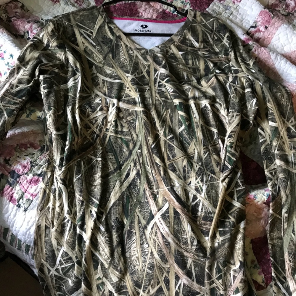 Women’s waterfowl camo shirt